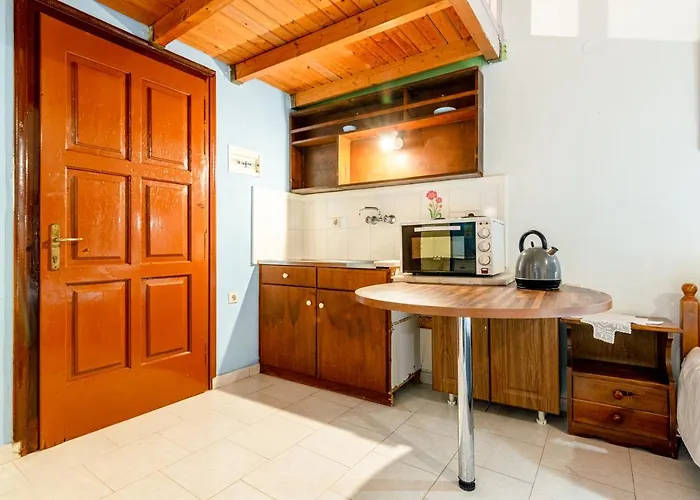 Dopia's Garden Διαμέρισμα Ανω Βασιλικος